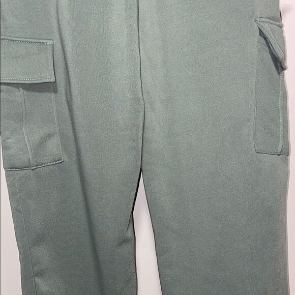 Green Cargo Track Pants - Picture 8 of 10